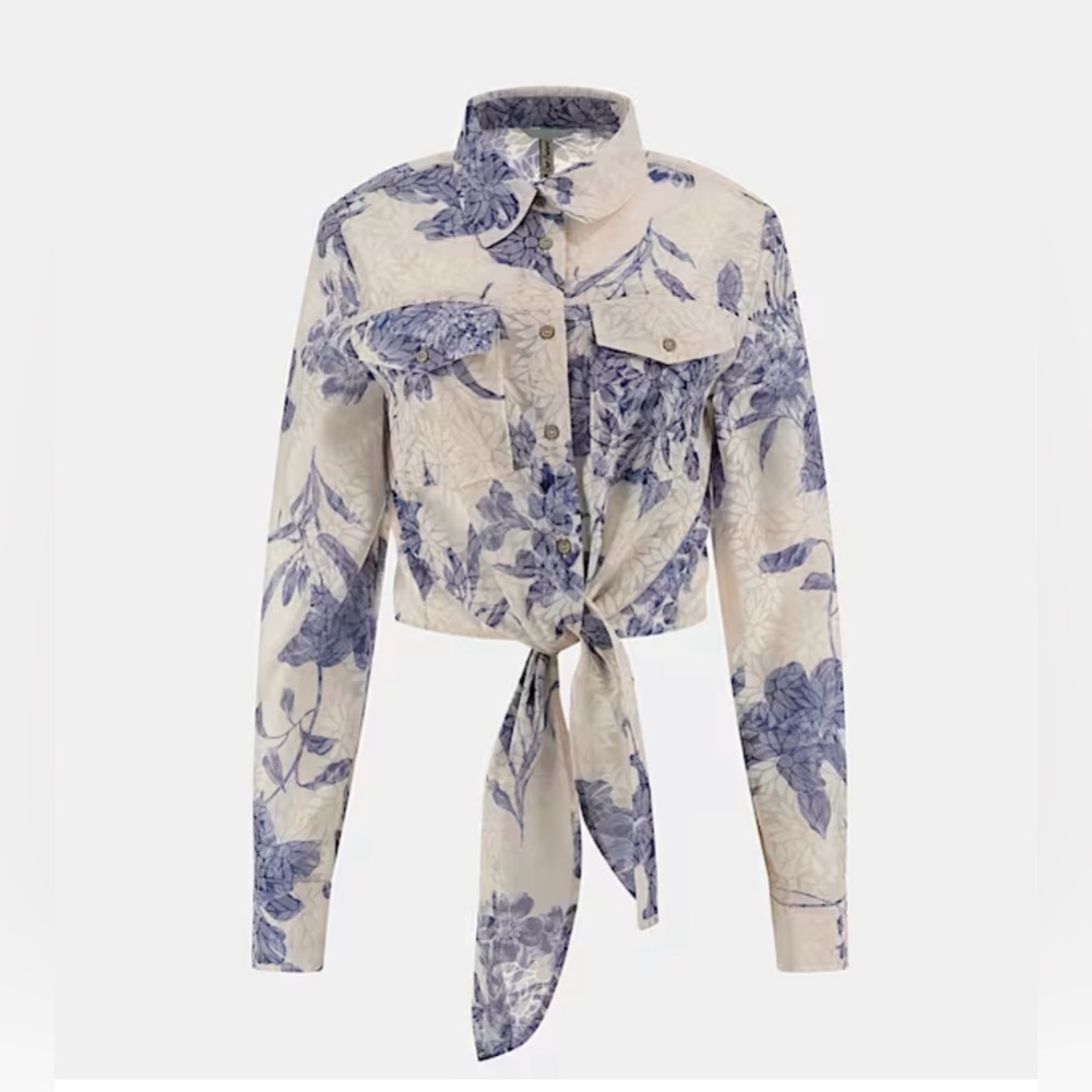 Guess slim-fit cropped shirt in a blue jacquard motif.